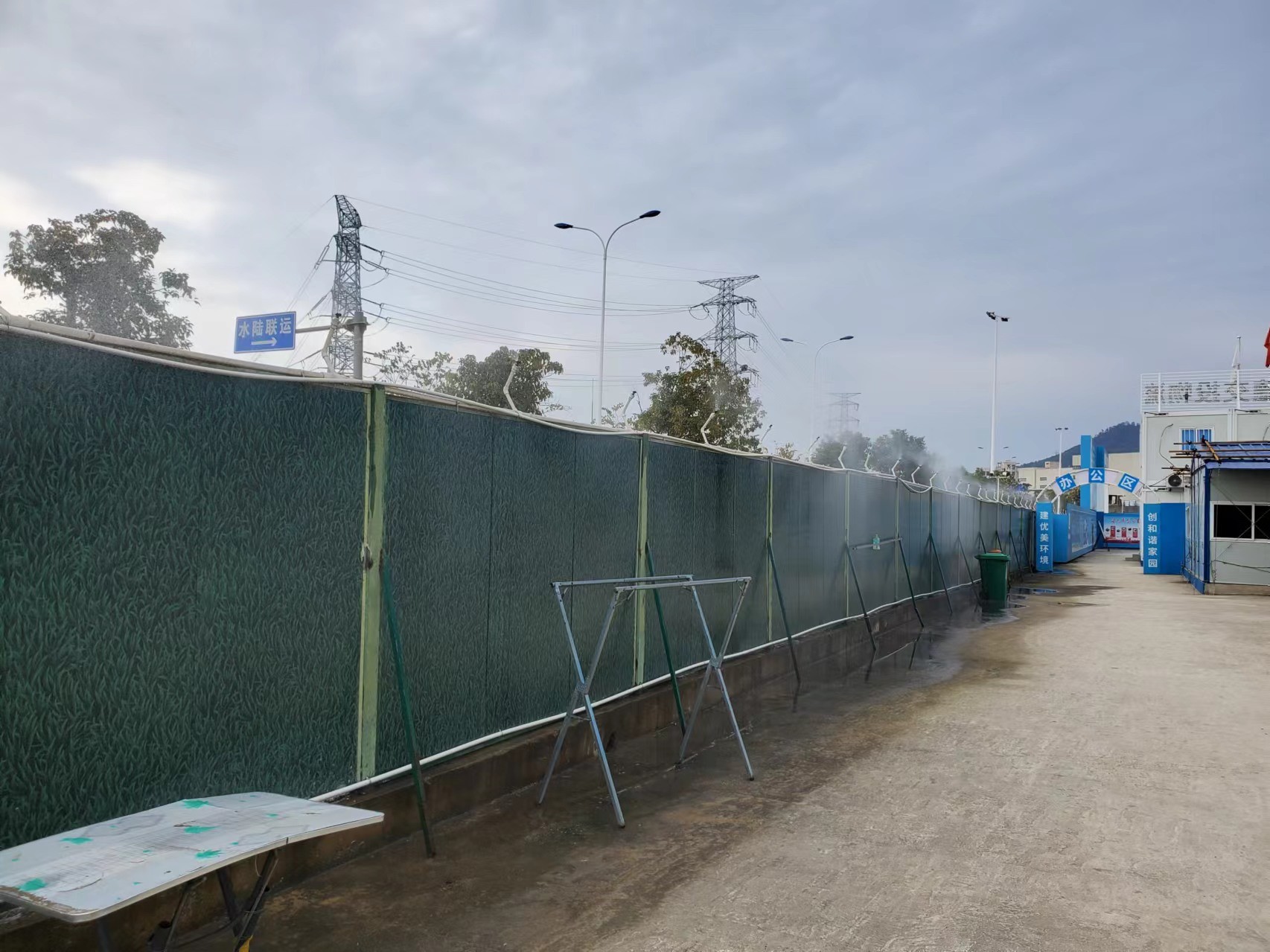 堅(jiān)守一線“戰(zhàn)高溫” 項(xiàng)目建設(shè)有“涼策”，王俊宇拍攝3.jpg